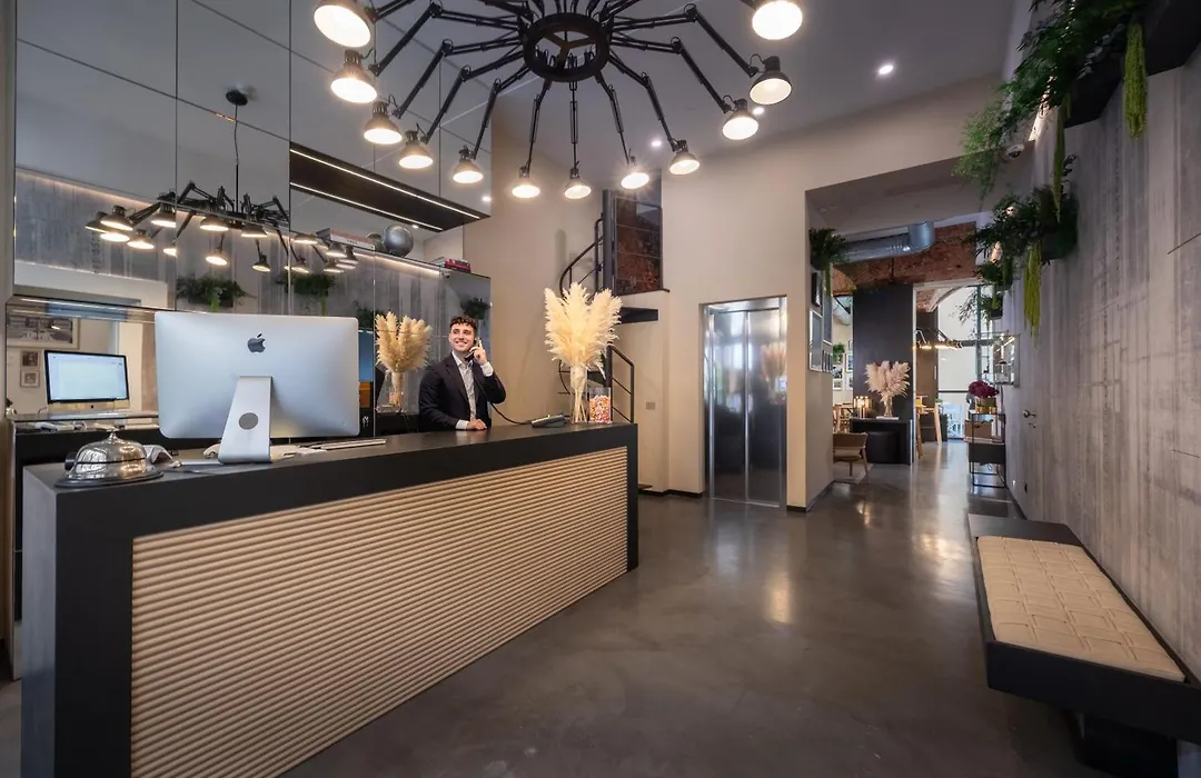 Globus Urban Hotel-1