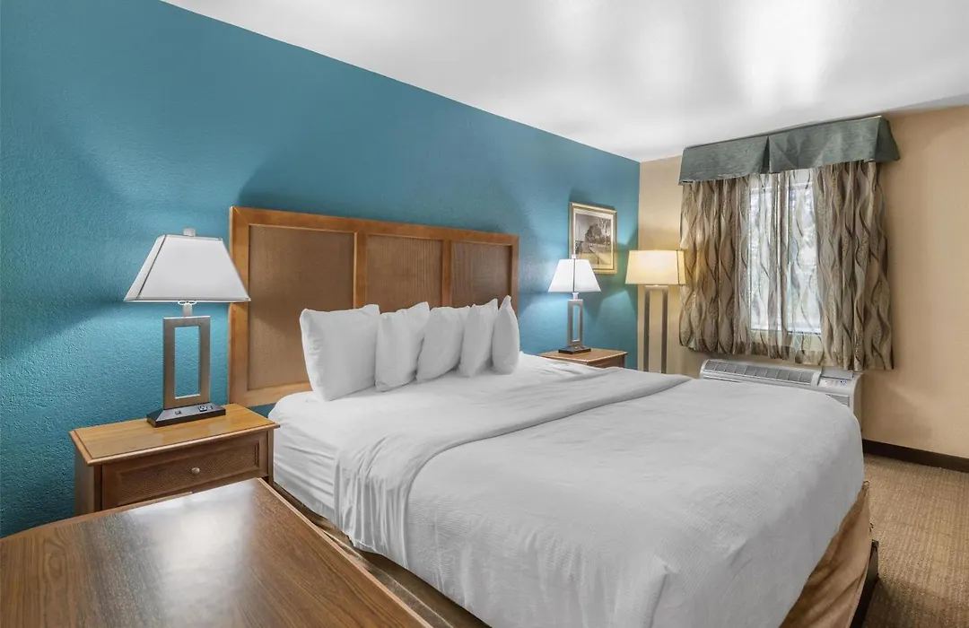 Best Western Charleston Inn-1
