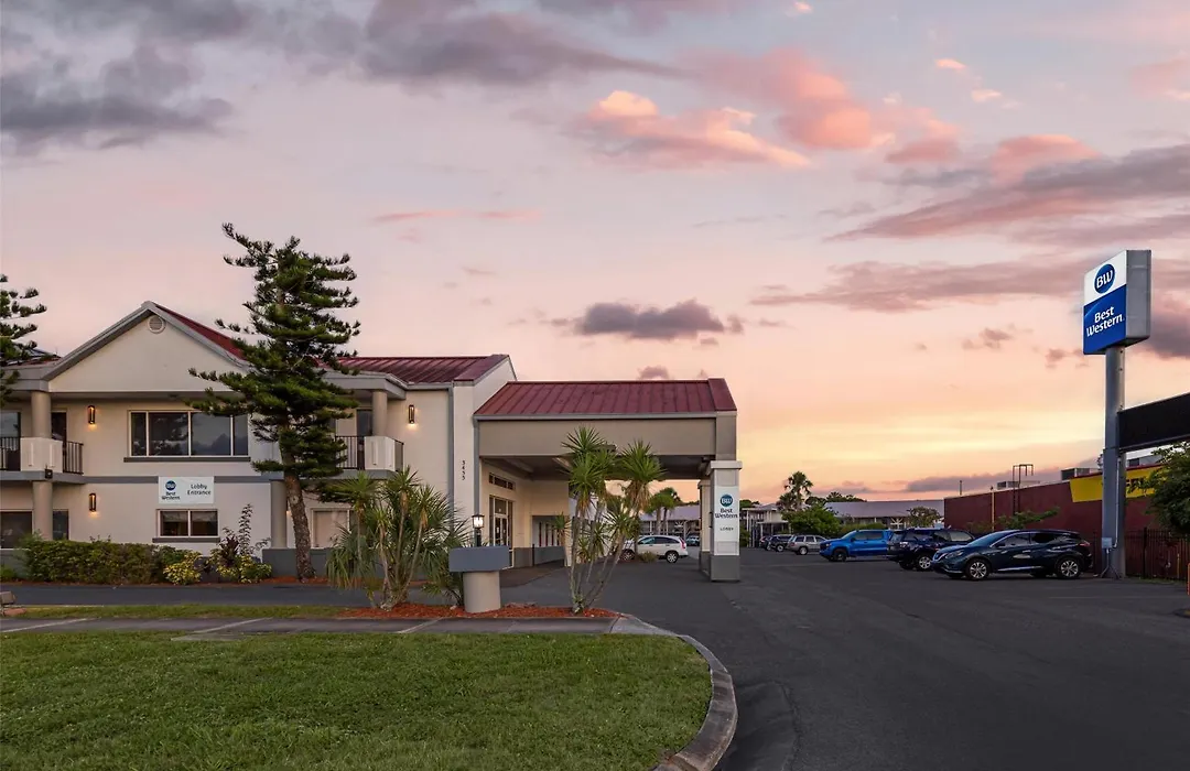 Best Western Space Shuttle Inn-1