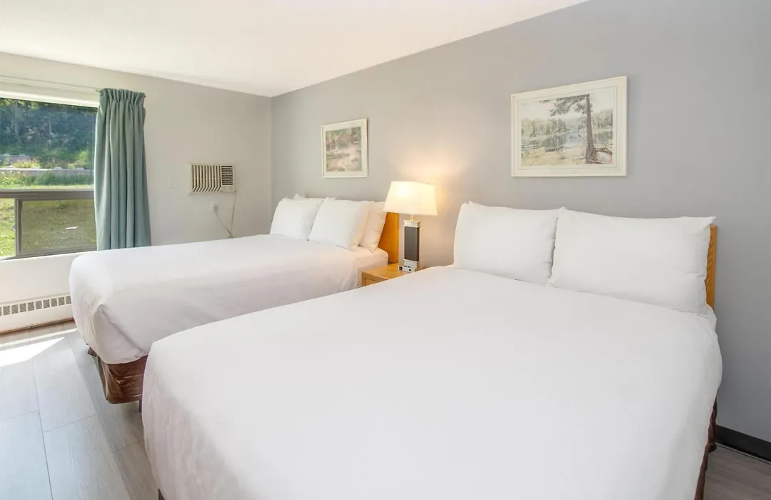 Coast Hinton Hotel-1