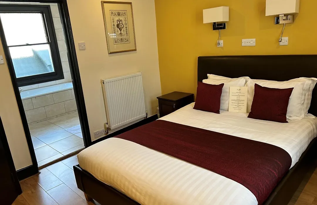 La Gaffe - Bed And Breakfast-1