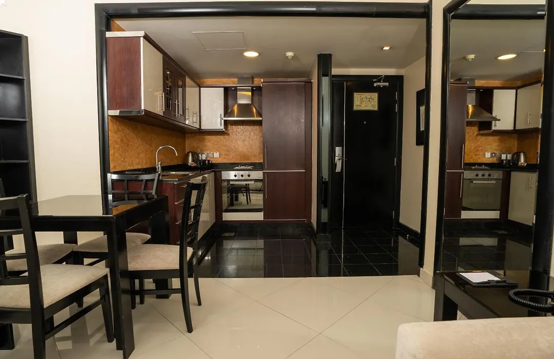 Royal Grand Suite Hotel-1