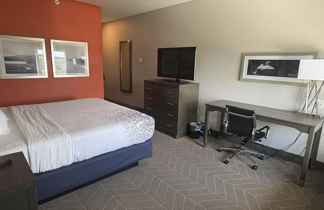 La Quinta By Wyndham Opelika Auburn-1