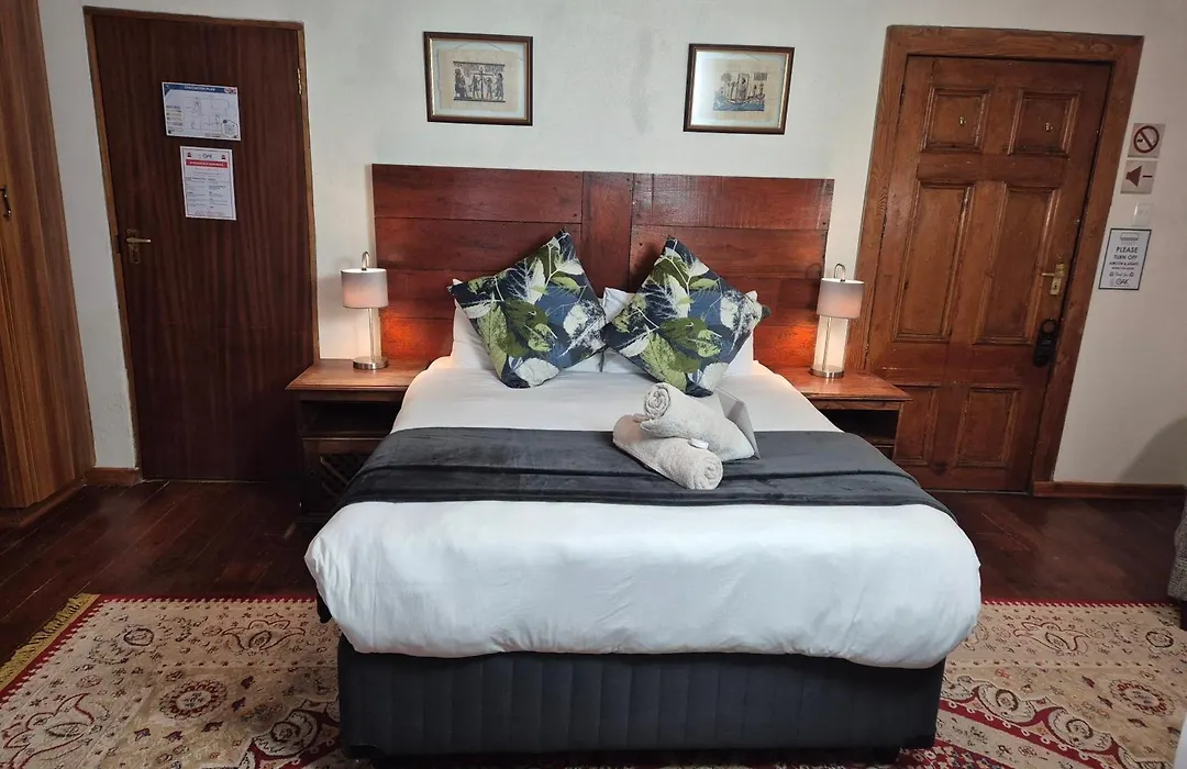 The Oak Potch Guesthouse-1