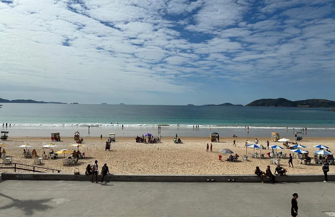 Flat Pé na Areia Cabo Frio-1