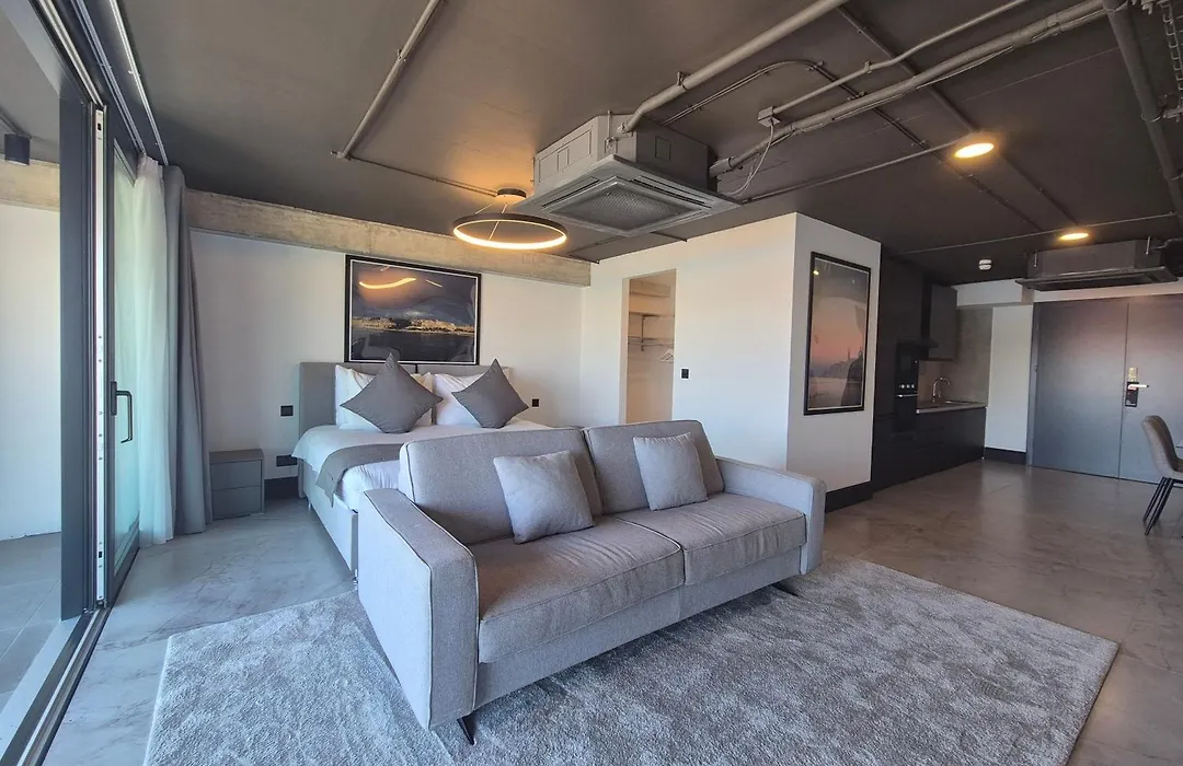 The Londoner Hotel Sliema-1