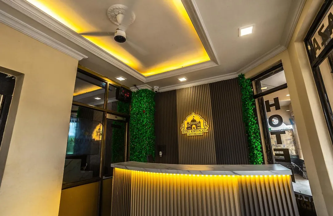 Hotel Kirti Plaza-1