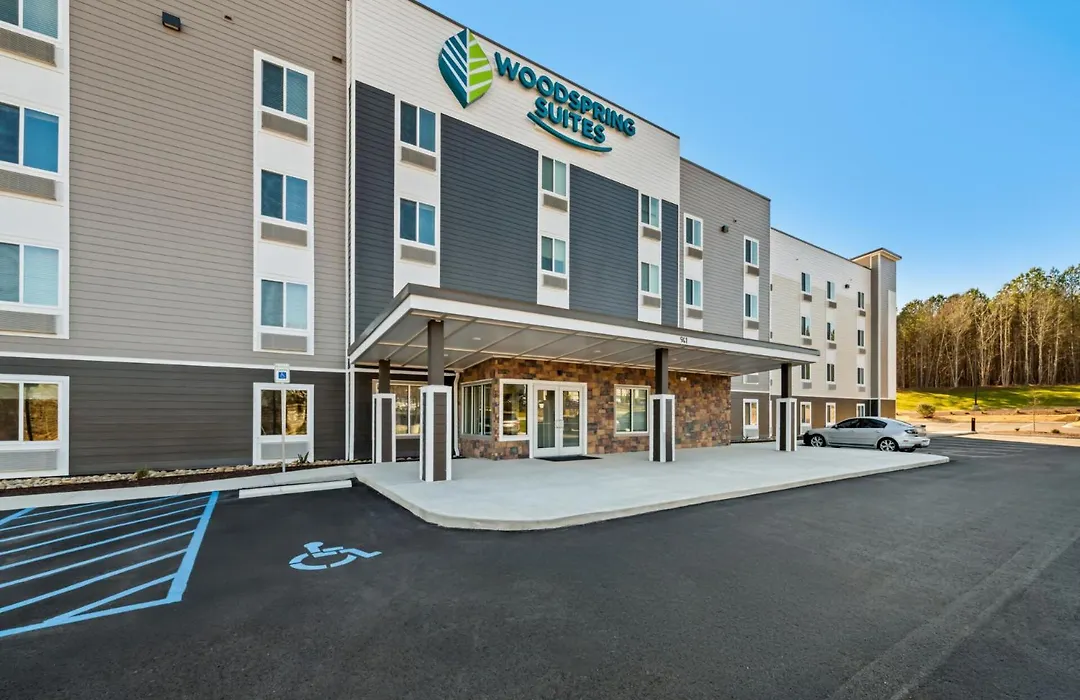 Woodspring Suites Charlotte - Arrowood-1