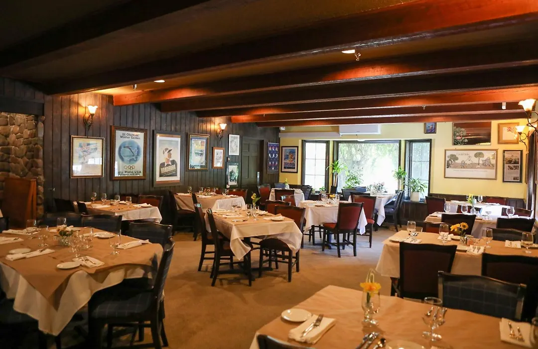 Kandahar Lodge At Whitefish Mountain Resort-1
