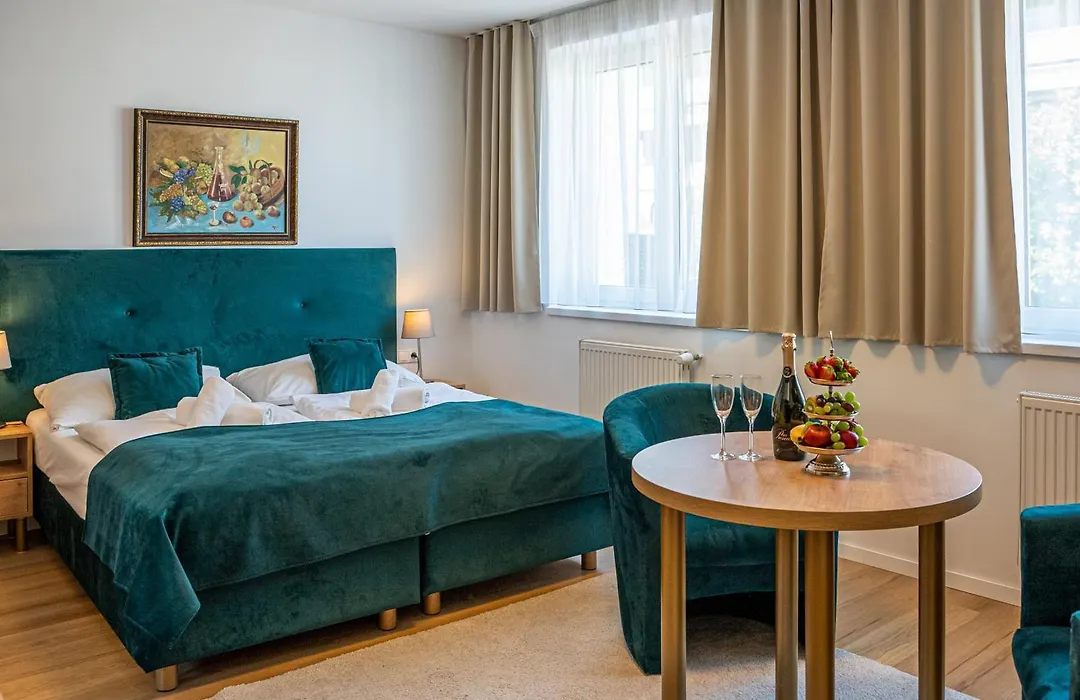 Hotel Tilia-1