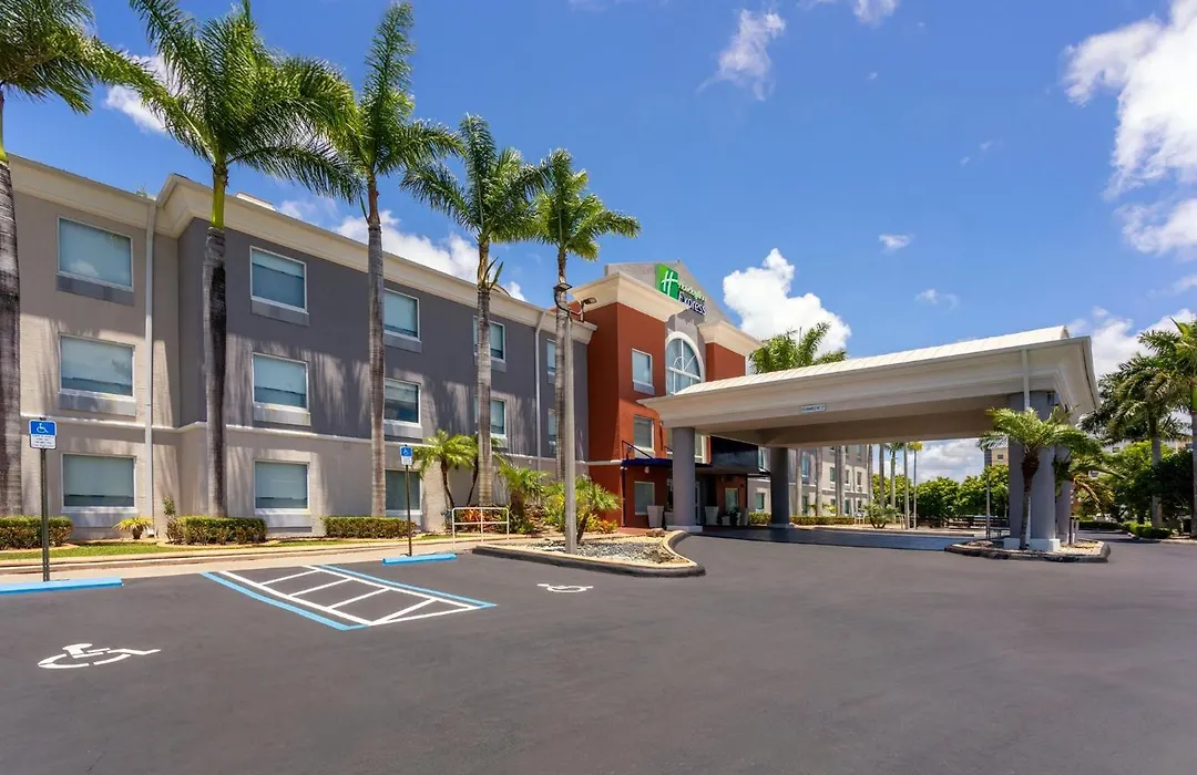 Holiday Inn Express & Suites Florida City-Gateway To Keys By Ihg-1