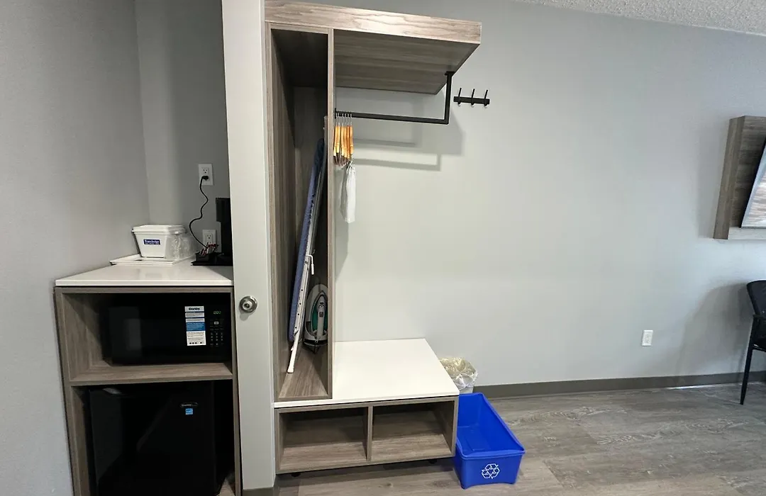 Travelodge By Wyndham Bracebridge-1