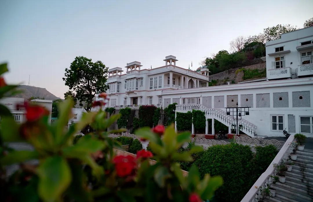 Hotel Merwara Estate- A Luxury Heritage Resort-1