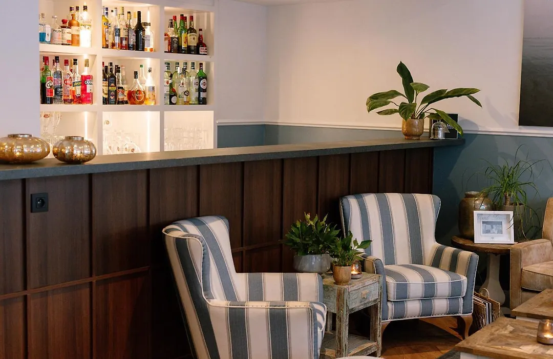 Hotel Cocoon-1
