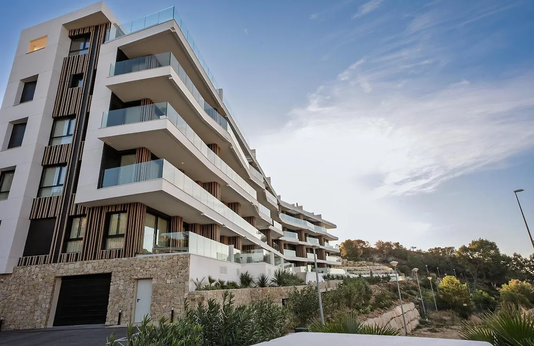 Pure Sea By United Renters Global-1