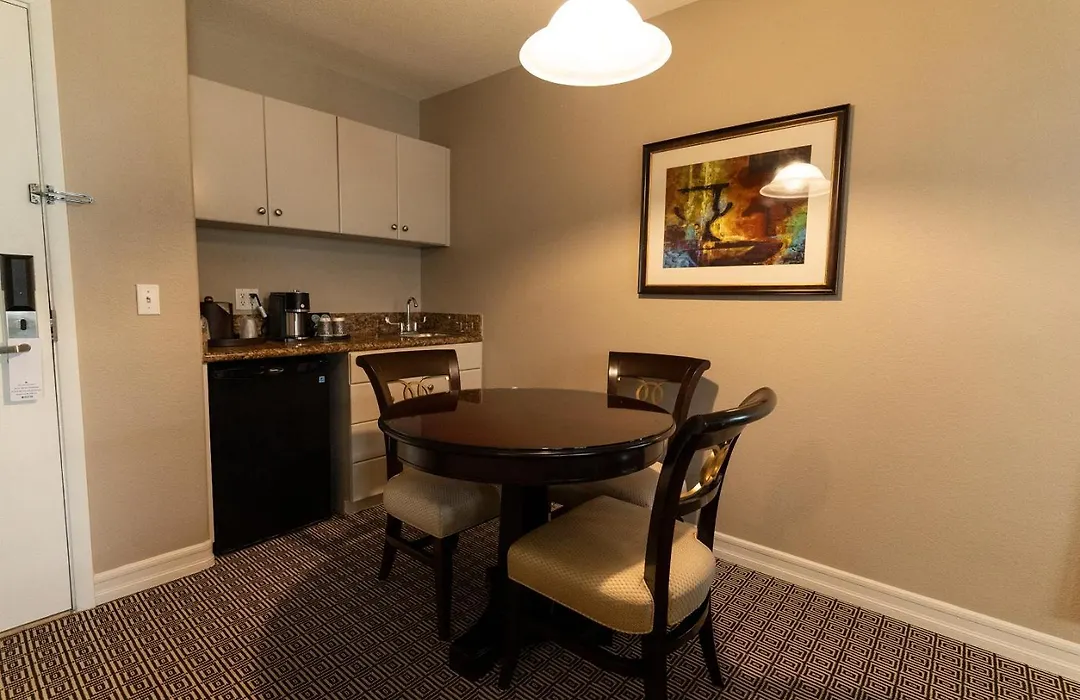 Tuscany Suites & Casino-1