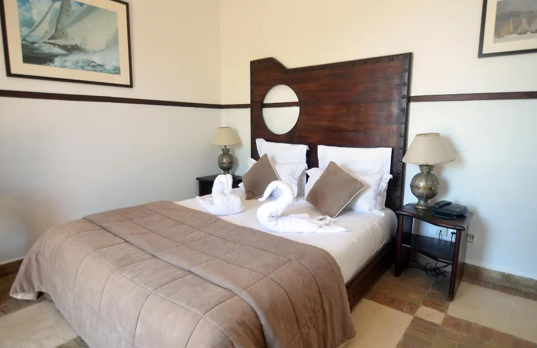 Hotel Ocean Vagabond-1