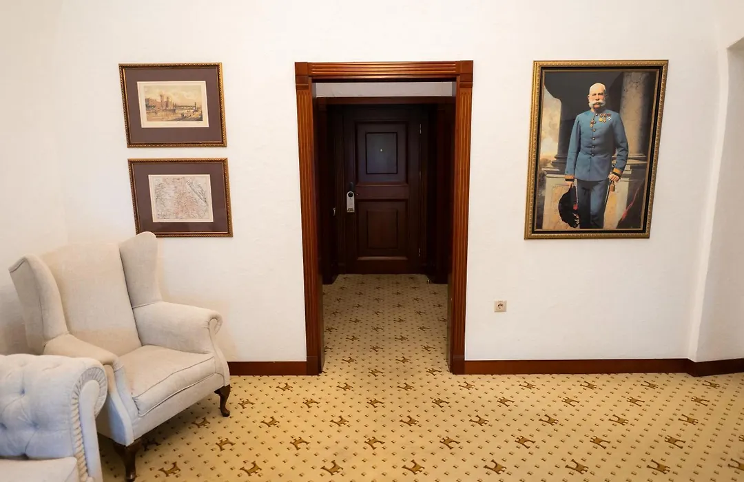 Citadel - Gastro Boutique Hotel- Готель Цитадель Львів-1