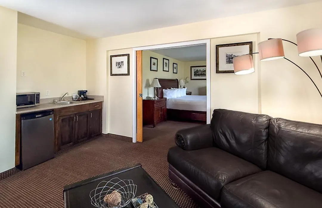 Canmore Inn & Suites-1