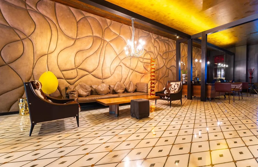Saifi Suites Hotel-1