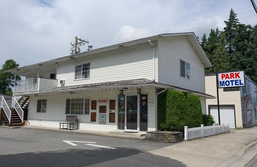 Park Motel-1