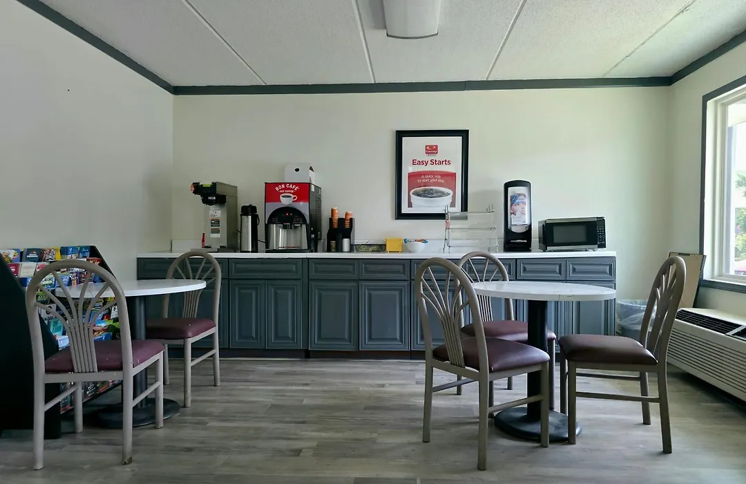 Econo Lodge Lavonia I-85-1