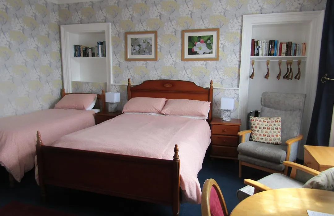 Athollbank Guest House-1