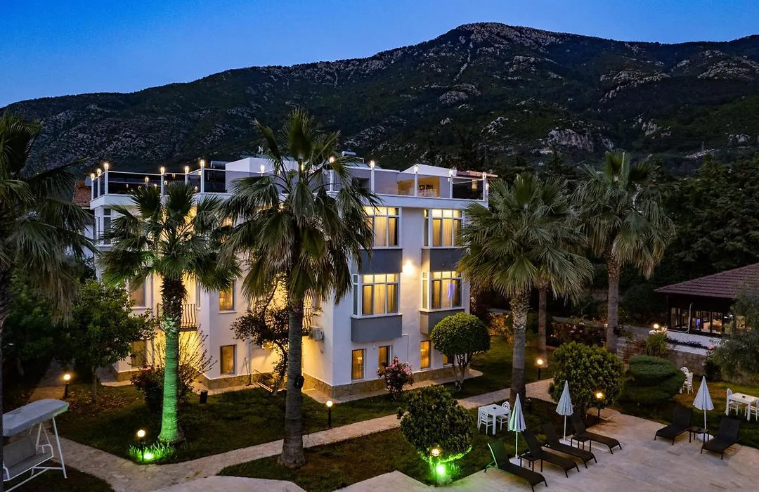 Carrington Suites-1