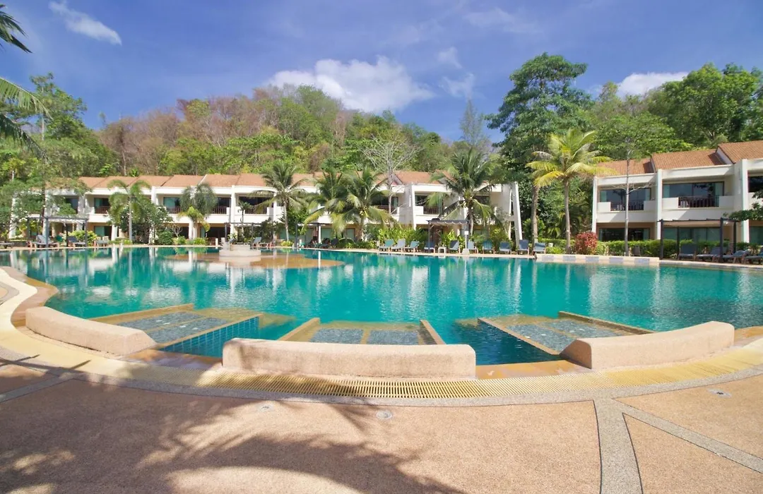 Hotel&Beach Bungalow at Lanta Resort-1