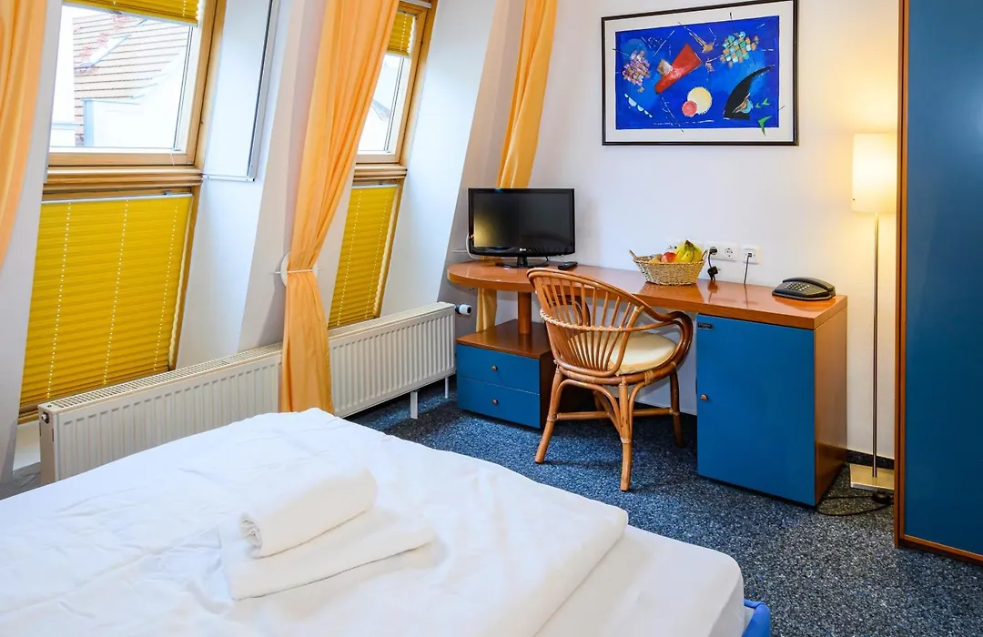 Vinetahotel Stadt Barth-1