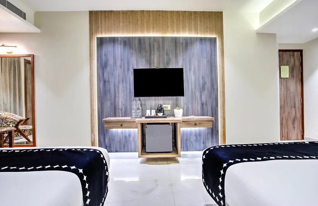 Clubhouse Hotel Ayodhya By Checkin-1