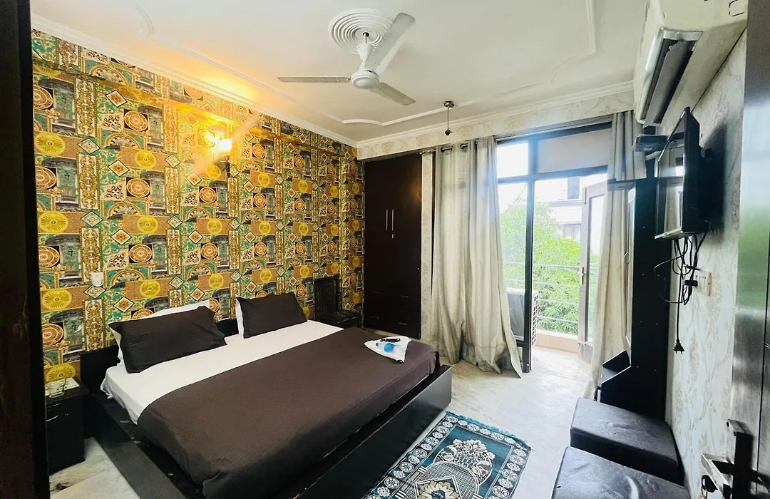 Hotel Jagannath Chittaranjan Park Near Nehru Palace-1