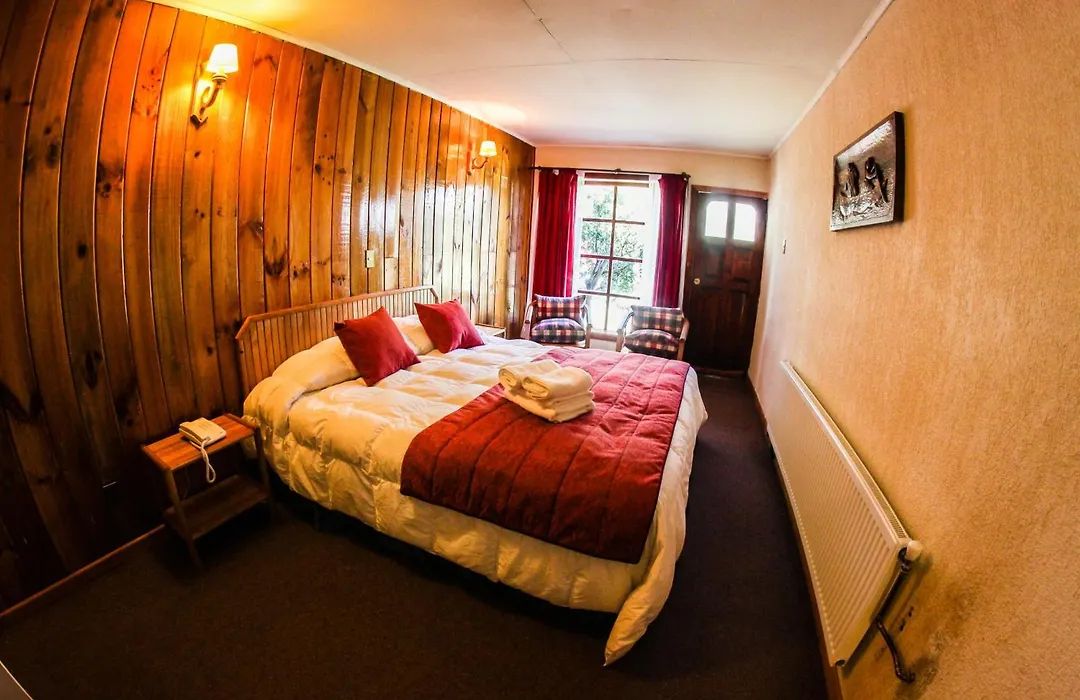 Hosteria Pehoe-1