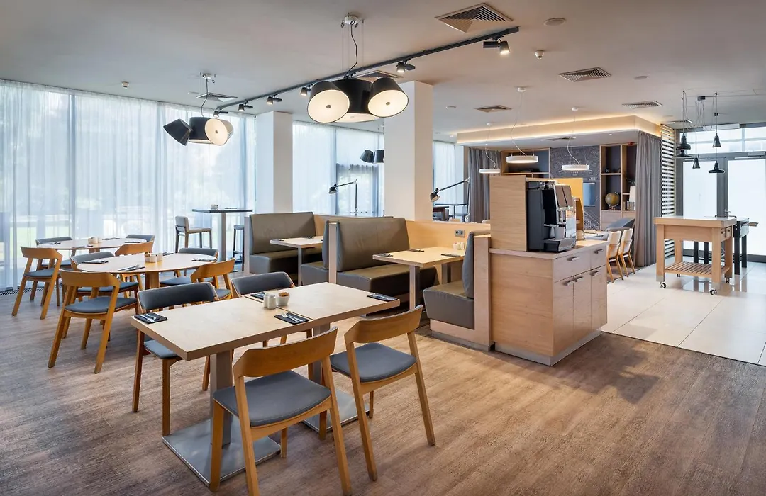 Holiday Inn Prague Airport By Ihg-1