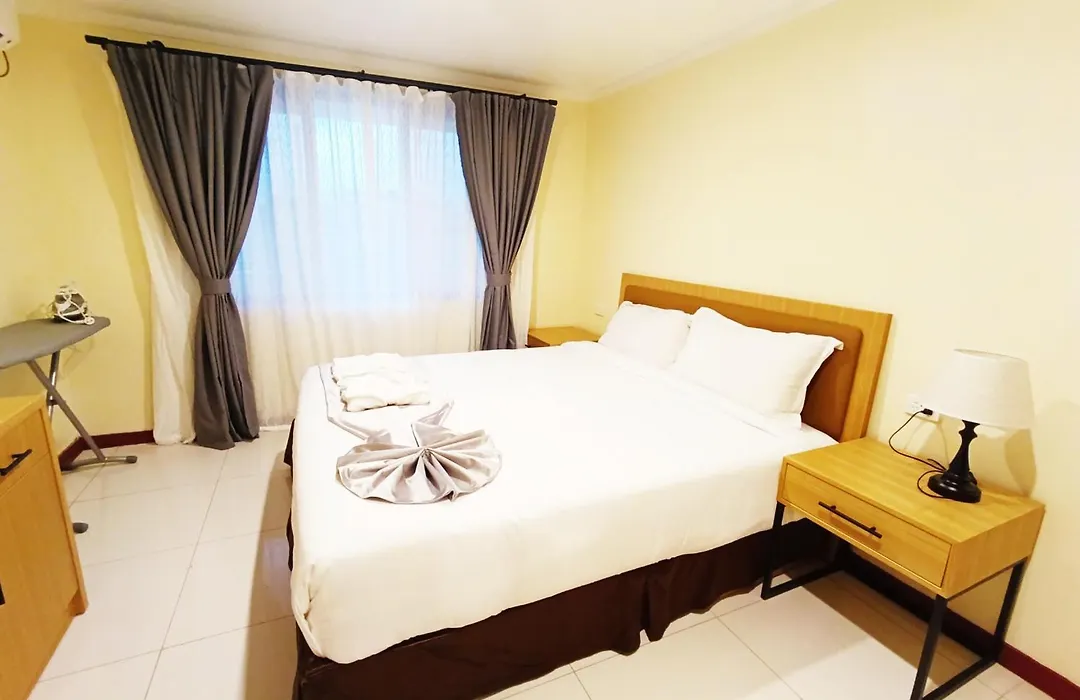 Grand Eastern Hotel-1
