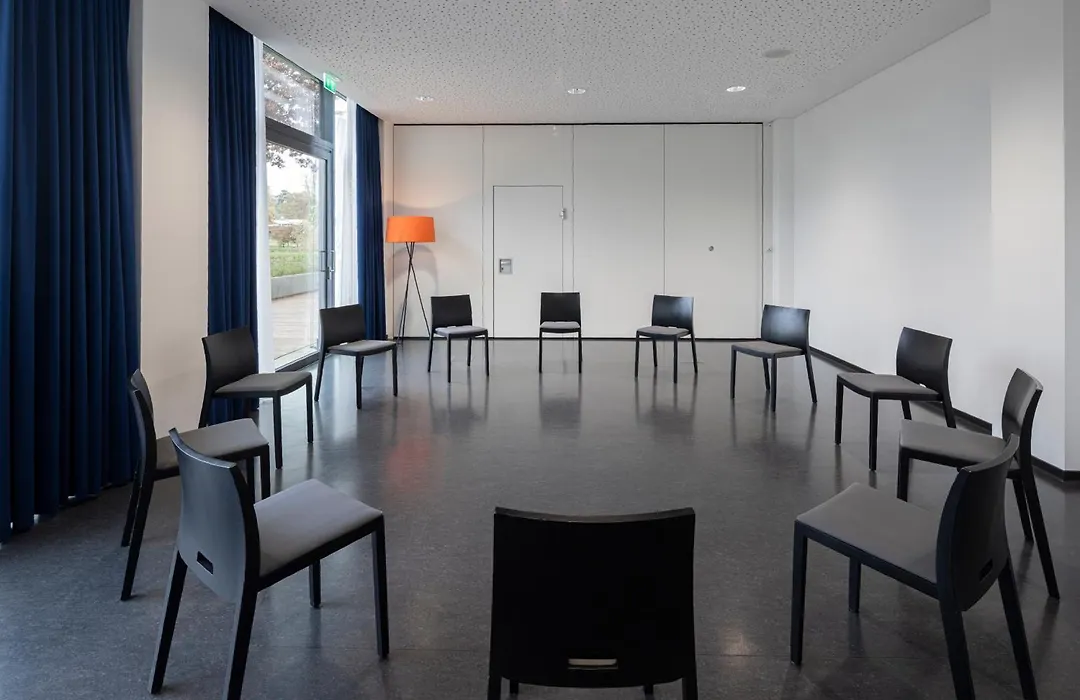 Hotel Am Remspark-1