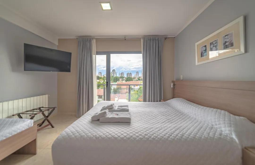 Apart Hotel Rivadavia 815-1
