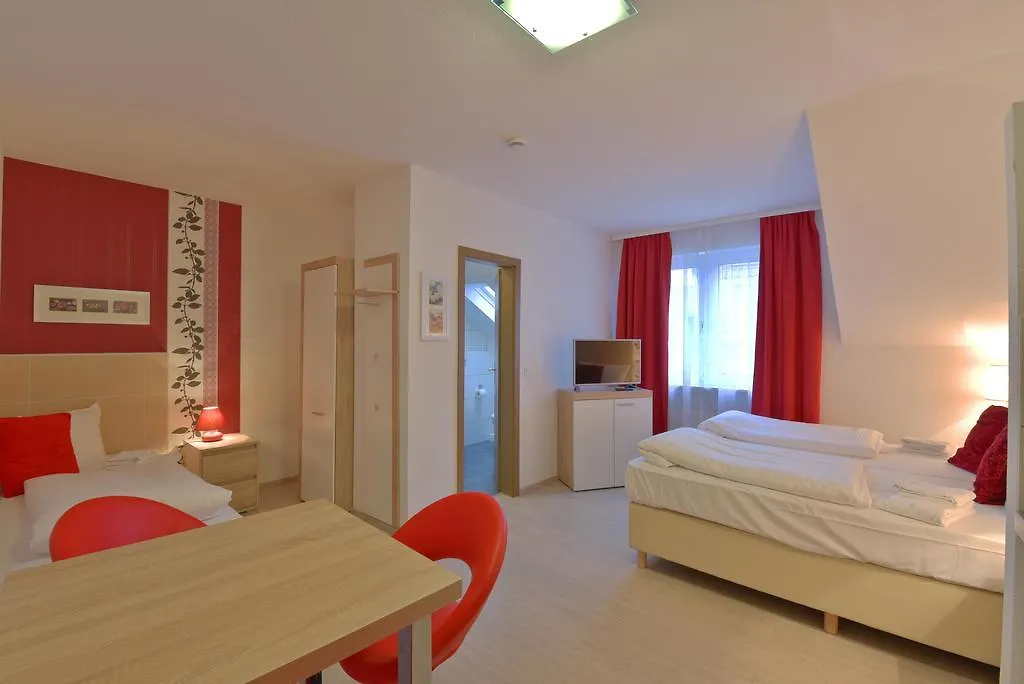 Pension Alt-Finthen-1