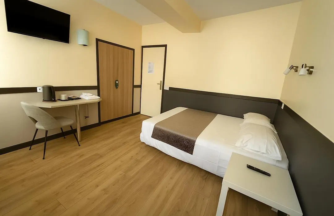 Hôtel des Bains 24h 7j Paris centre à 10 min-1