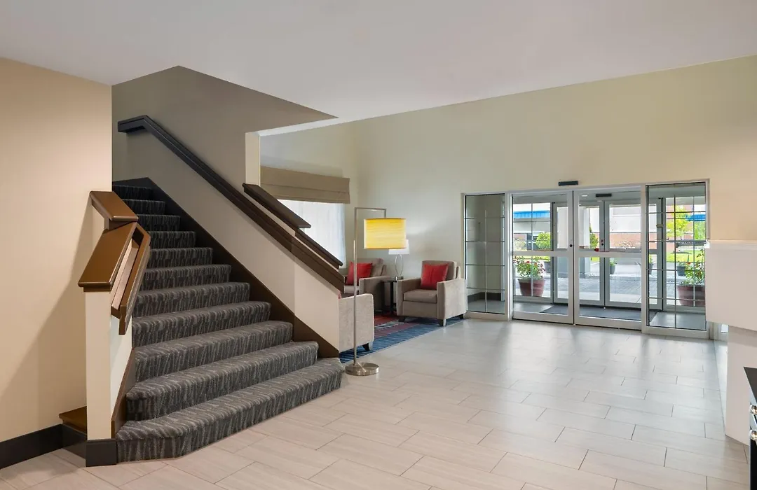 Garner Hotel Londonderry - Manchester By Ihg-1