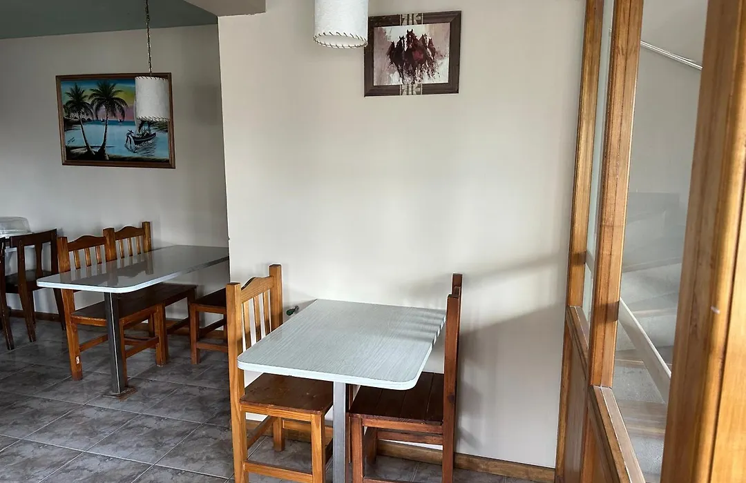Hostal Rio Ona-1