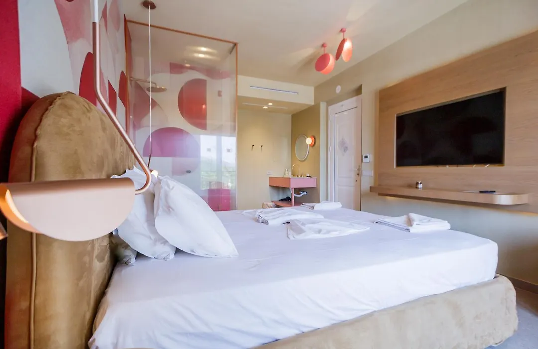 Rose Club Apartments-1
