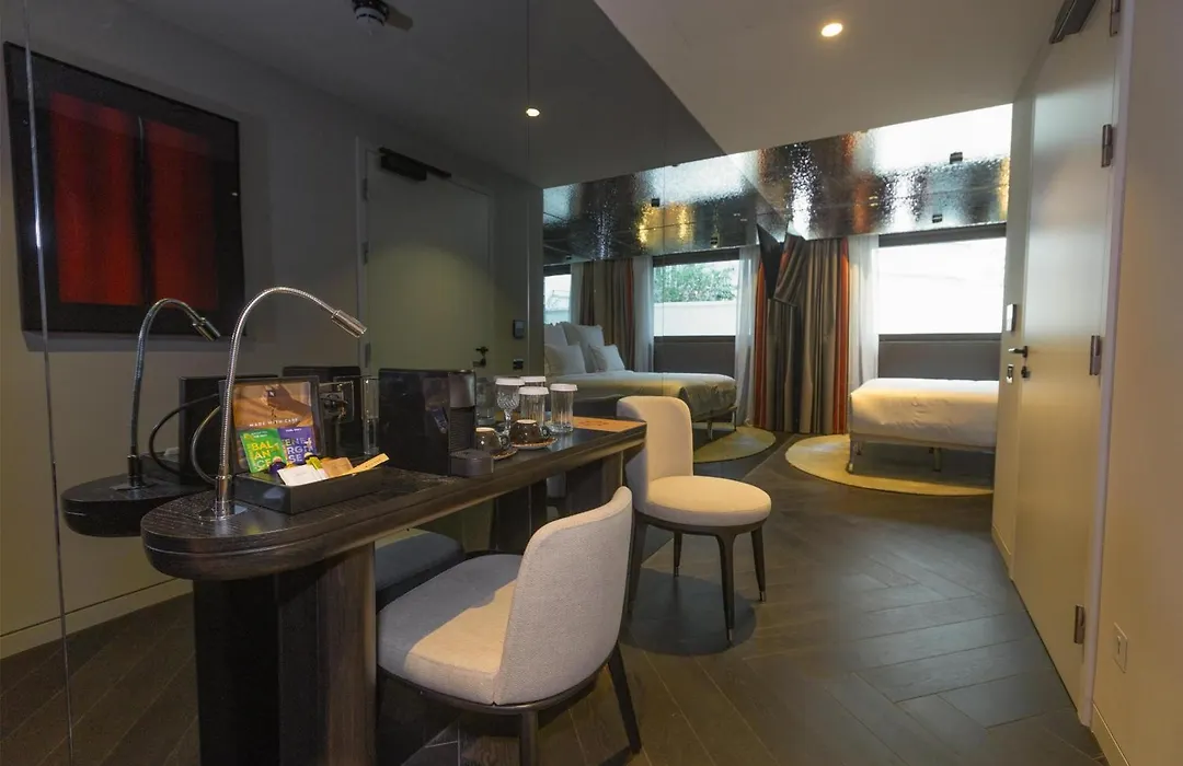 Adia Aluma Athens, Curio Collection By Hilton-1
