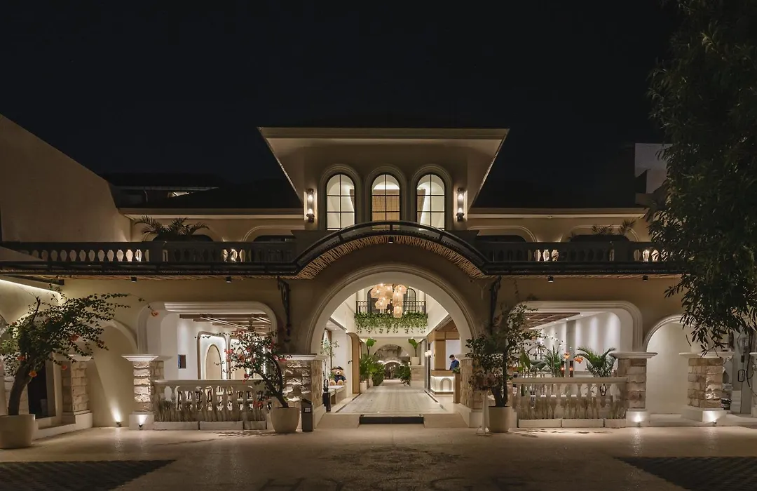 Hygge Hotel And Villas Seminyak-1