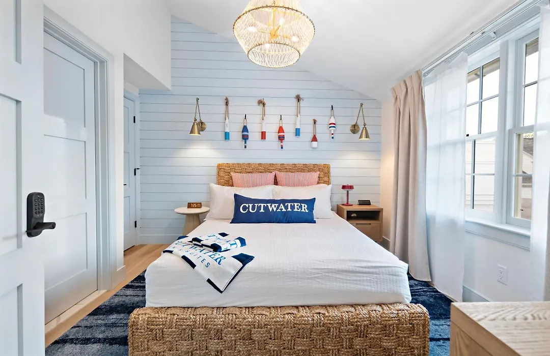Cutwater Inn & Suites-1
