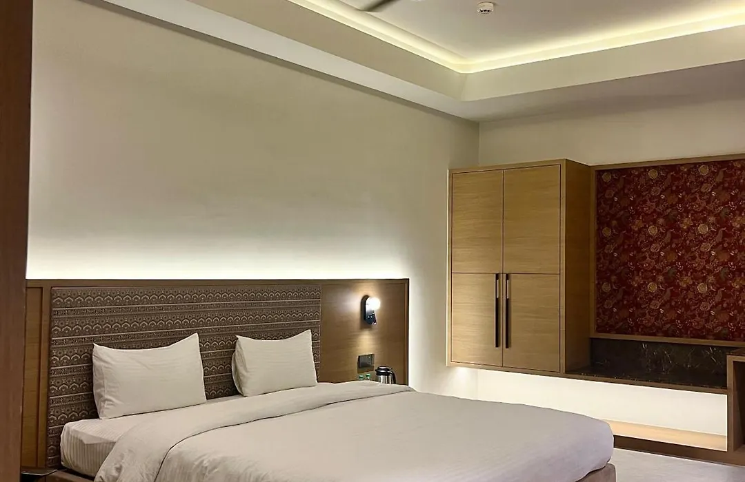 Hotel Adb Mansingh Inn-1