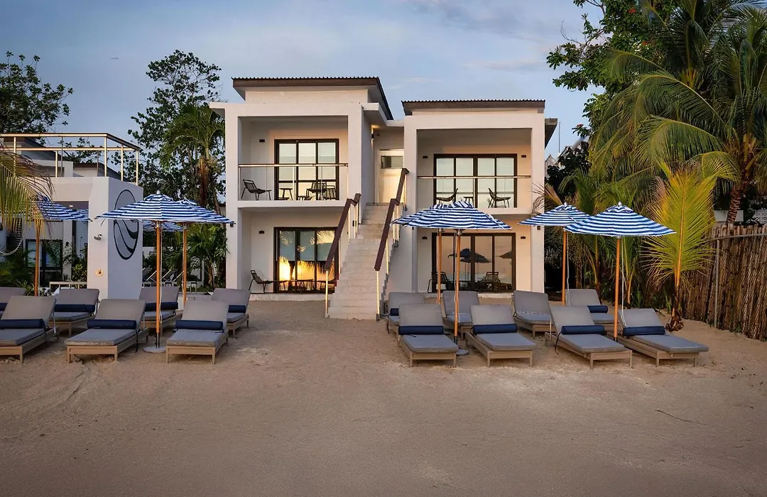 Negril Footeprints Hotel-1
