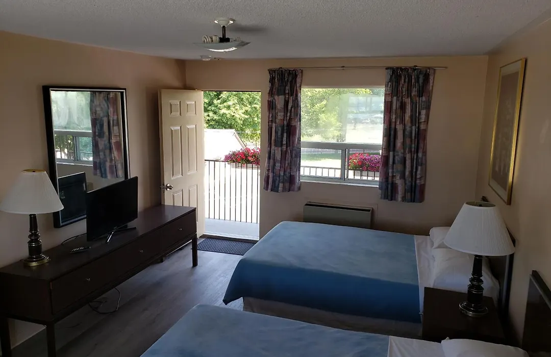 Georgian Inn Motel-1