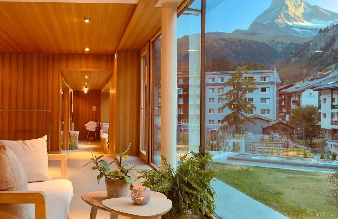 Hotel Capricorn-1
