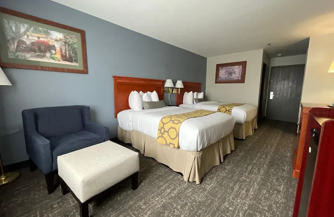 Baymont By Wyndham Yreka-1